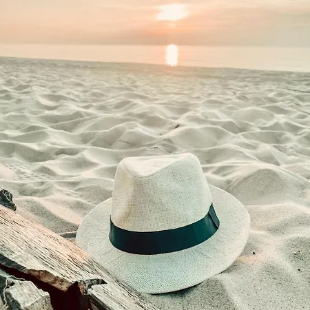 度假居 Morska Fala 波别罗沃